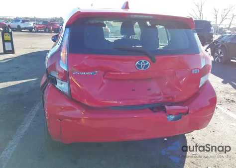 2016 Toyota Prius C Two z USA, uszkodzony, nr VIN JTDKDTB31G1117922